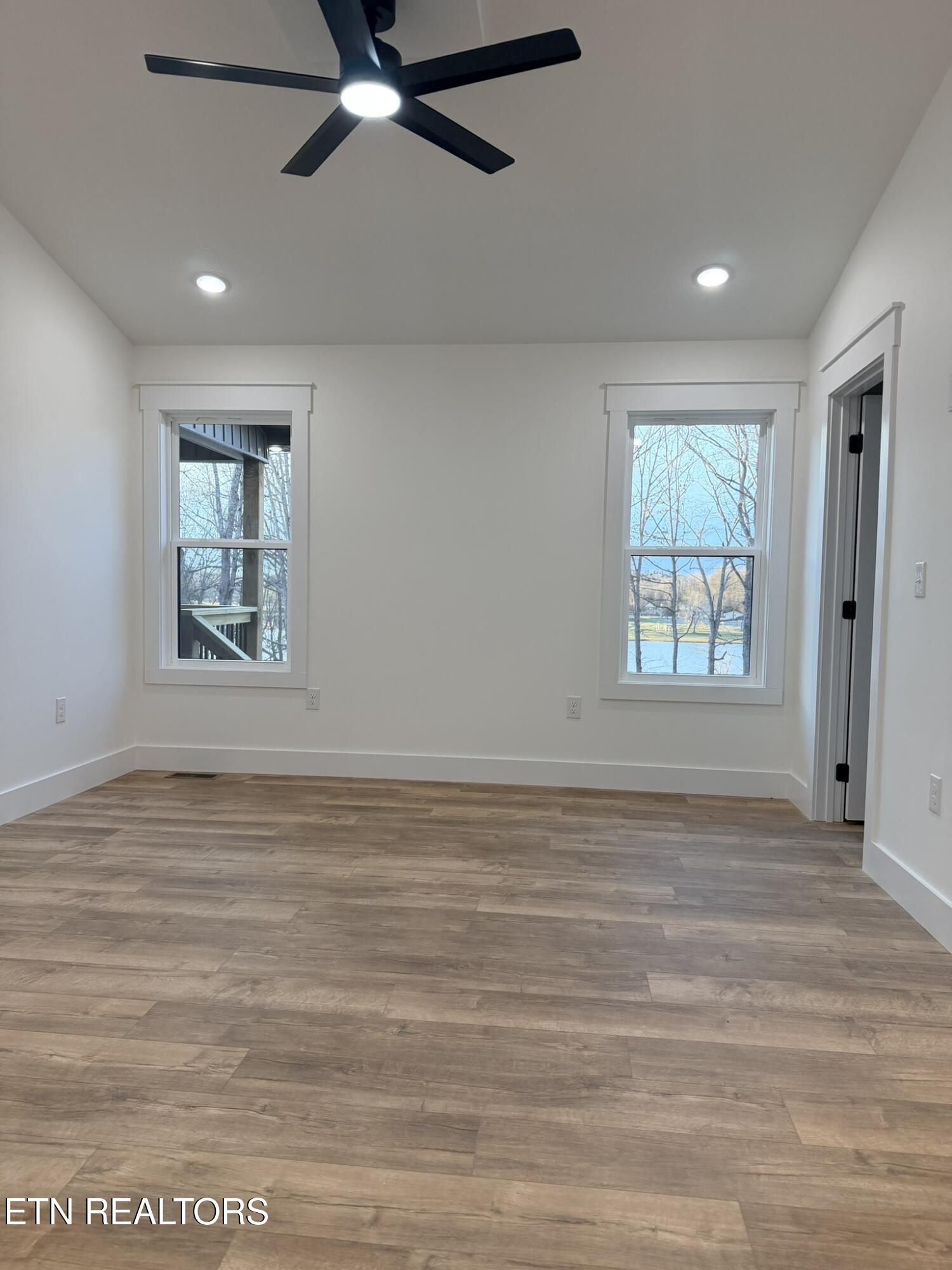 201 Grand Pappy Lane Oneida, TN 37841 - Photo 26 of 53 IMG_1593