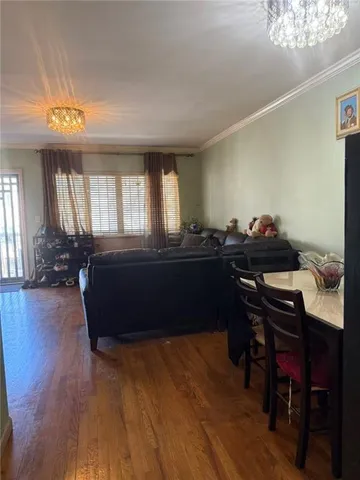 $769,900 | 2152 81 Street, Unit 2A | Bensonhurst