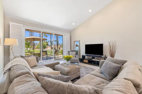 $500,000 | 76785 Daffodil Drive, Palm Desert, CA 92211