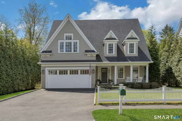 $2,950,000 | 44 Maple Street, Darien, CT 06820