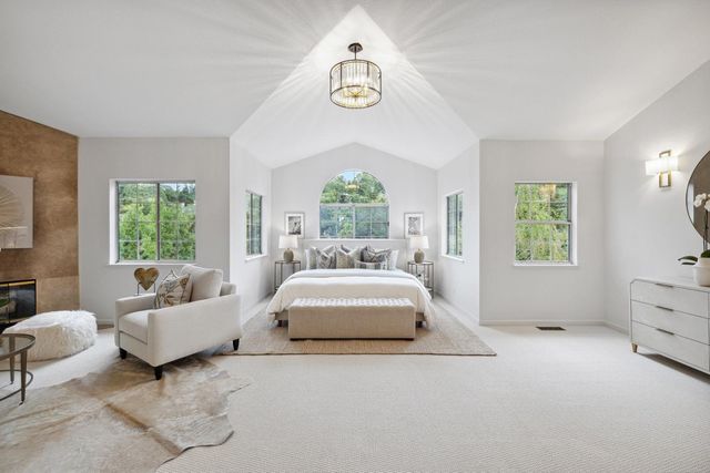 $2,850,000 | 622 Sylvan Way, Redwood City, CA 94062