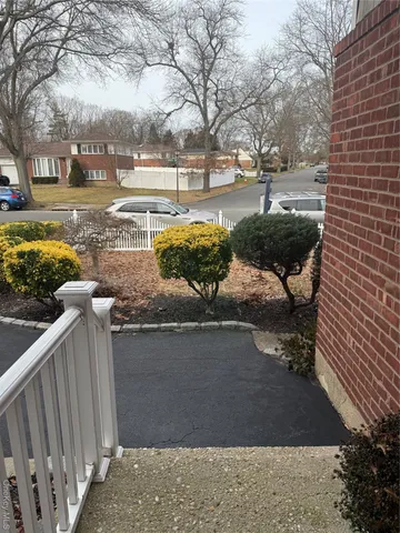 $5,000 | 14 Genesee Drive, Commack, NY 11725