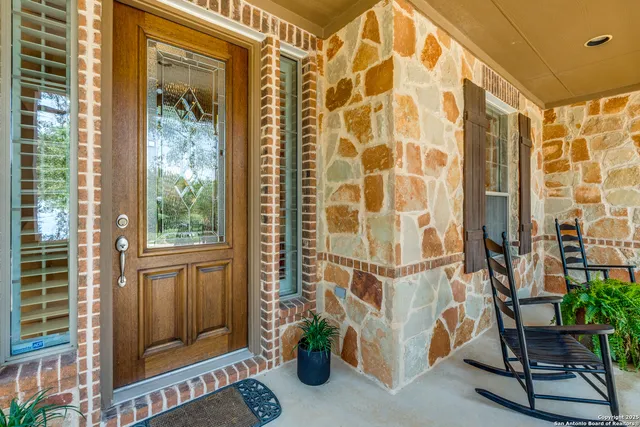 $648,000 | 3415 Crest Noche Drive, San Antonio, TX 78261