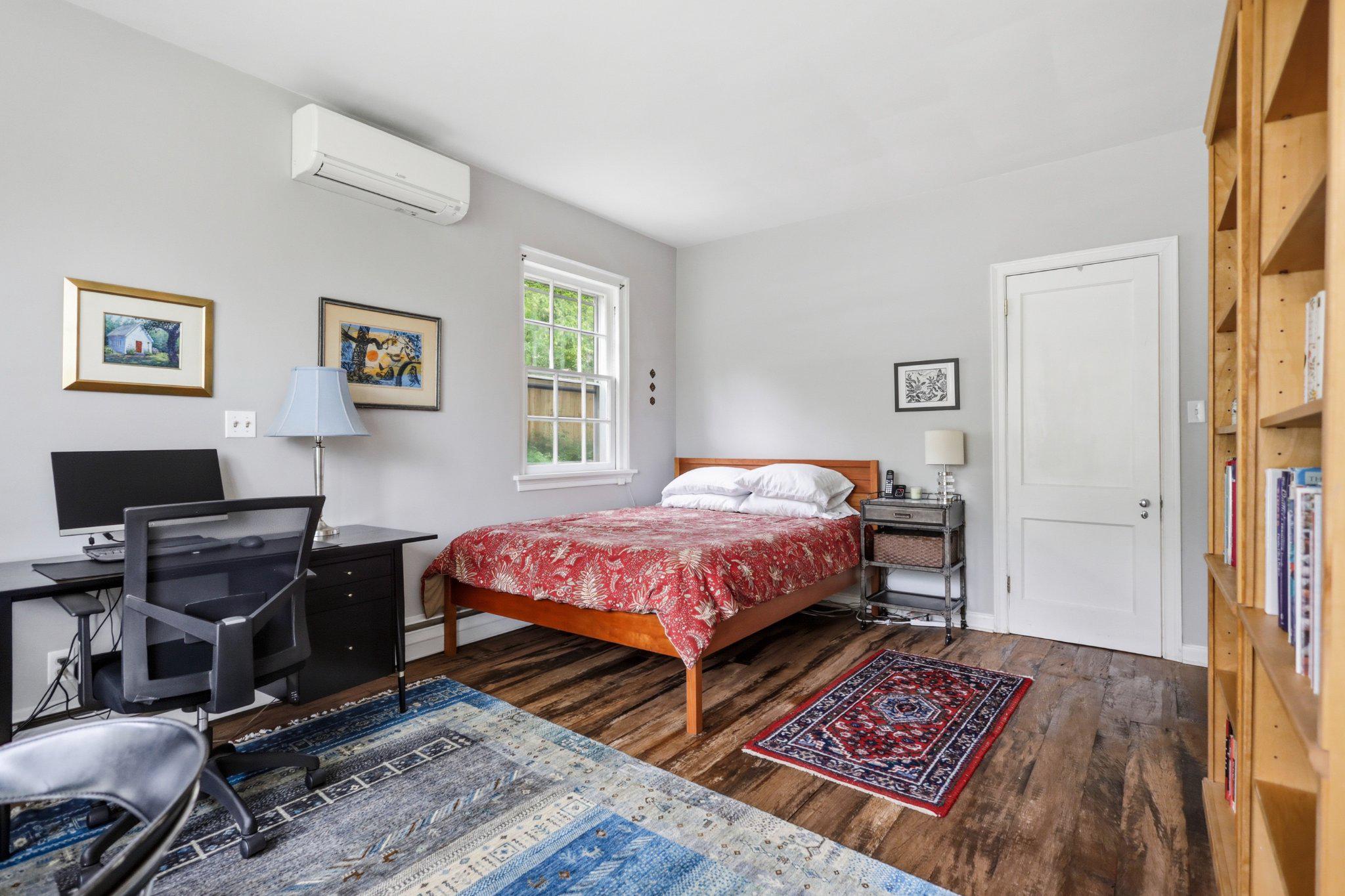 91 East Bells Mill Road Philadelphia, PA 19118 - Photo 17 of 29 First floor bedroom off of living room