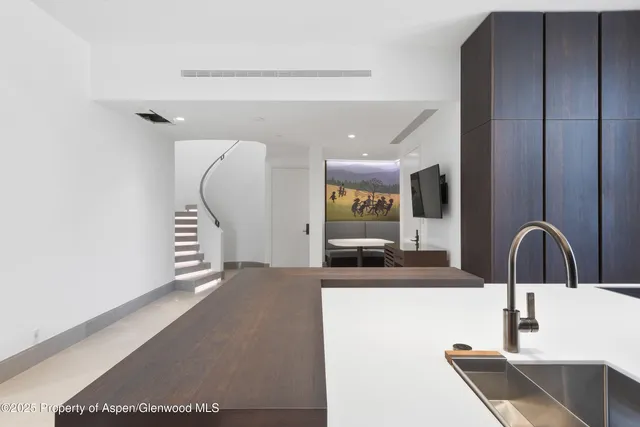 $57,500,000 | 401 Eagle Park Drive, Aspen, CO 81611