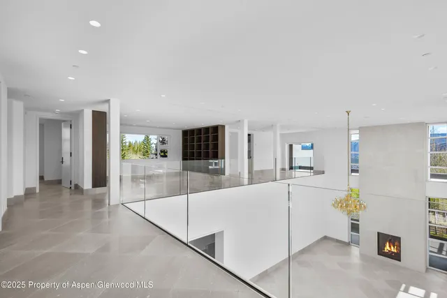 $57,500,000 | 401 Eagle Park Drive, Aspen, CO 81611