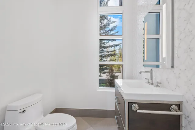 $57,500,000 | 401 Eagle Park Drive, Aspen, CO 81611