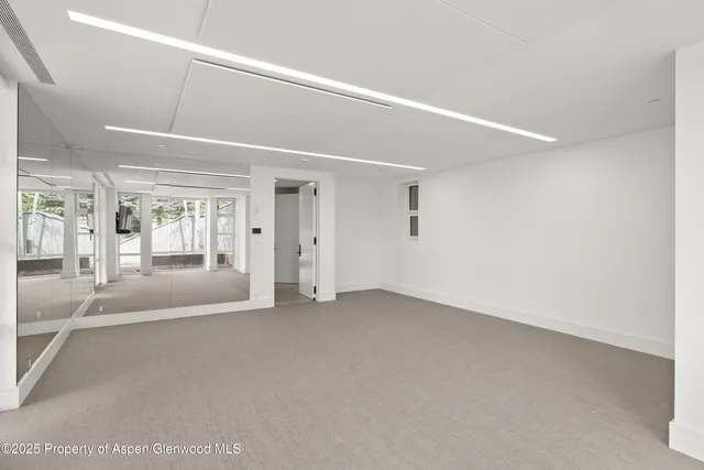 $57,500,000 | 401 Eagle Park Drive, Aspen, CO 81611