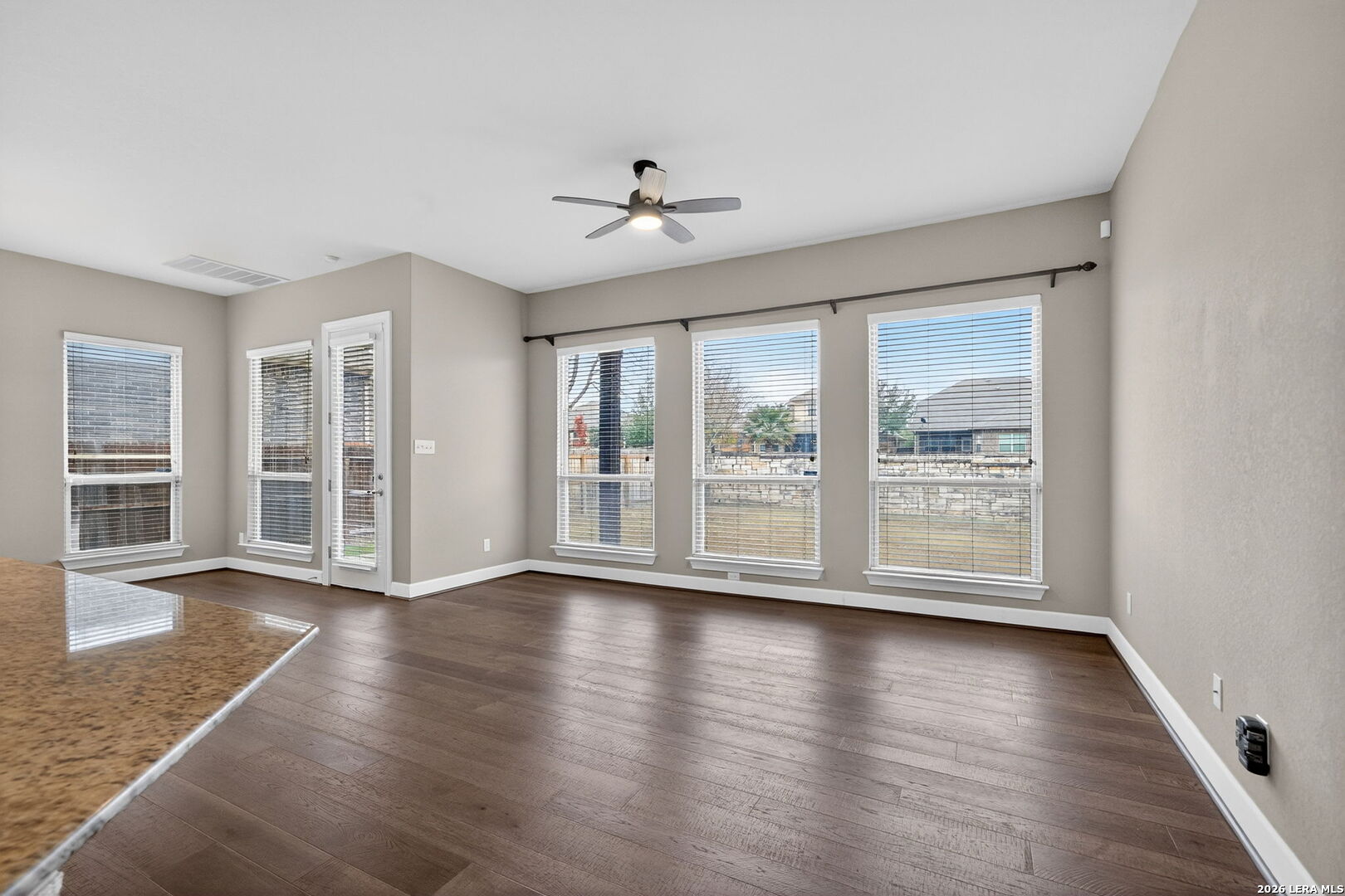 616 Padova Cibolo, TX 78108 - Photo 4 of 31