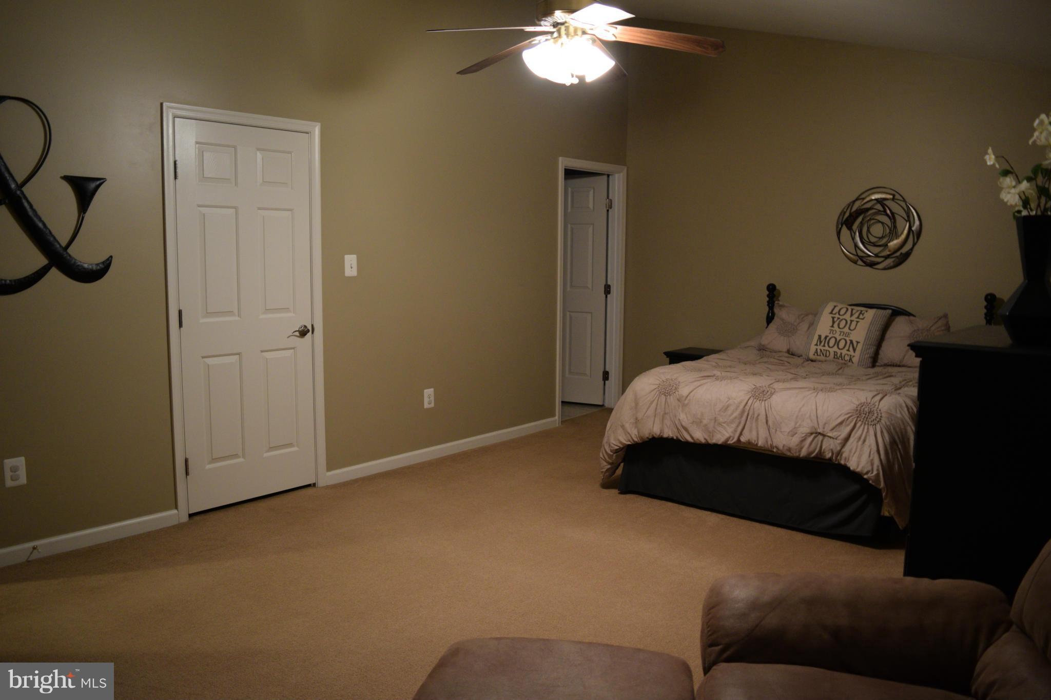 7 Robins Court Ridgely, MD 21660 - Photo 17 of 28 Bedroom (Master)
