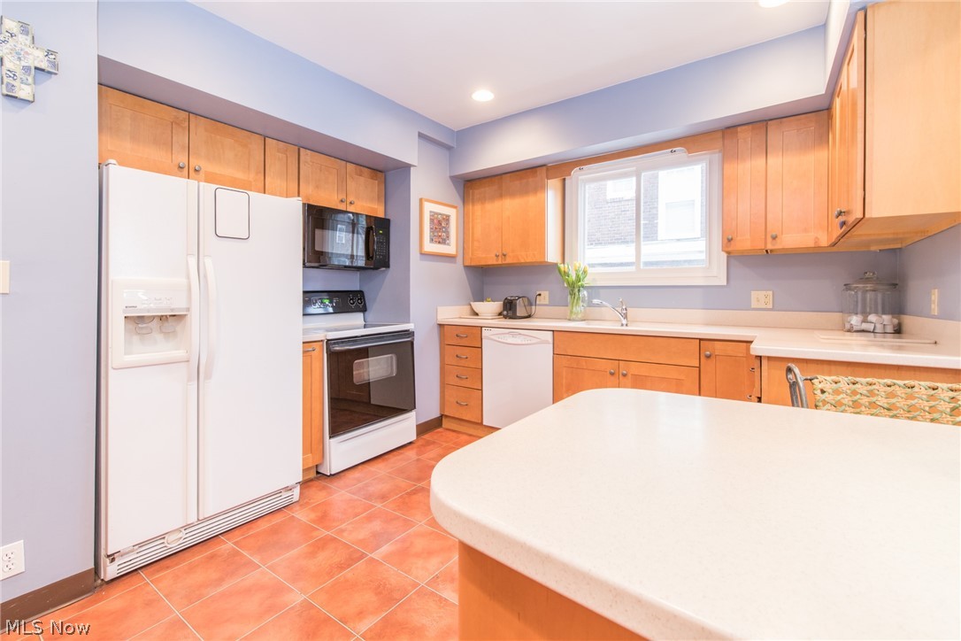 2649 Edgehill Road Cleveland, OH 44106 - Photo 18 of 33 Gallery Image 18