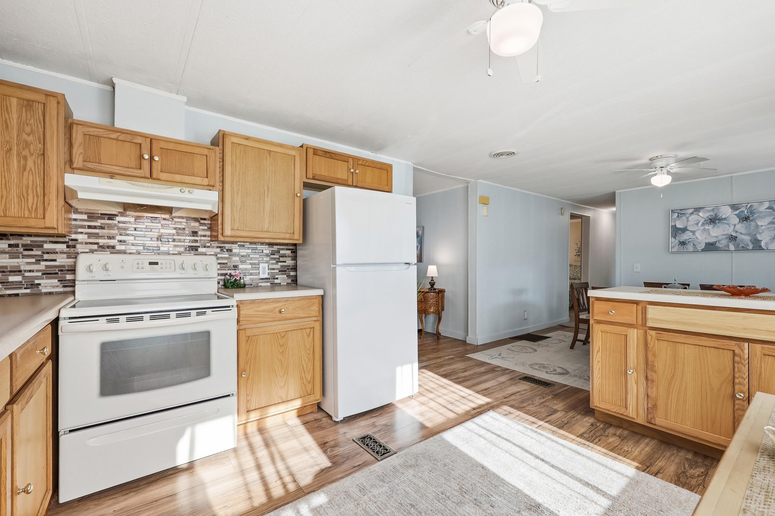 93 Burr Circle Murrells Inlet, SC 29576 - Photo 8 of 24