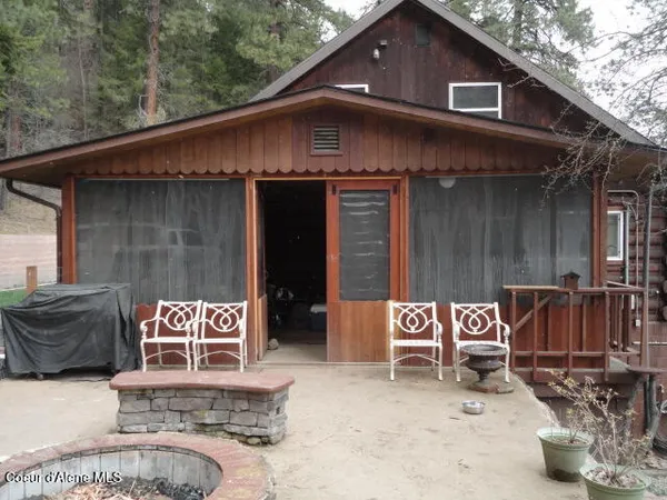$659,000 | 1034 St Joe River Road, St. Maries, ID 83861