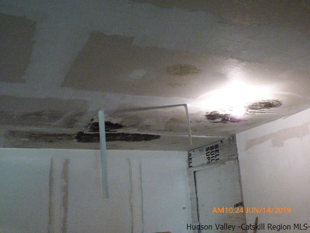 2199 Burroughs Memorial Road Roxbury, NY 12474 - Photo 31 of 34 a close view of stove