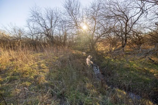 $220,000 | 231 Northeast Ne Road, Leeton, MO 64761