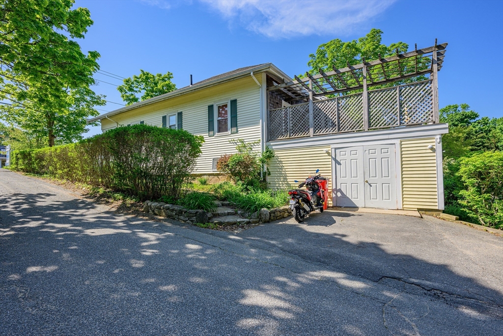 88 Route 6A Orleans, MA 02653 - Photo 11 of 27