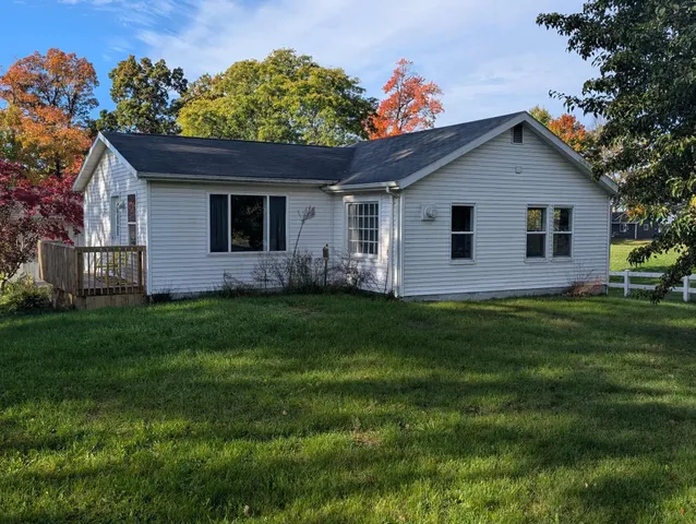 $179,900 | 4045 West Stanton Road, Stanton, MI 48888