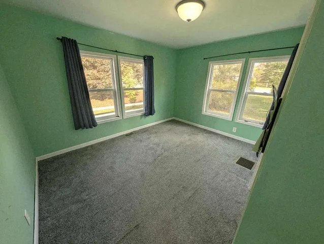 $179,900 | 4045 West Stanton Road, Stanton, MI 48888