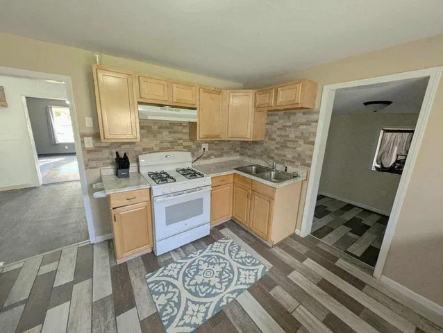 $179,900 | 4045 West Stanton Road, Stanton, MI 48888