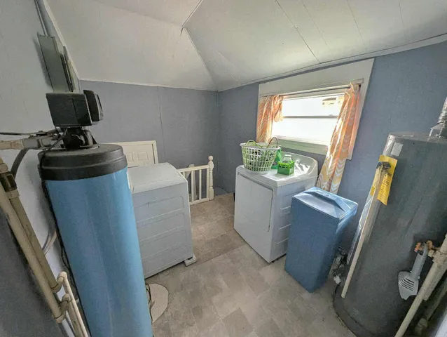 $179,900 | 4045 West Stanton Road, Stanton, MI 48888