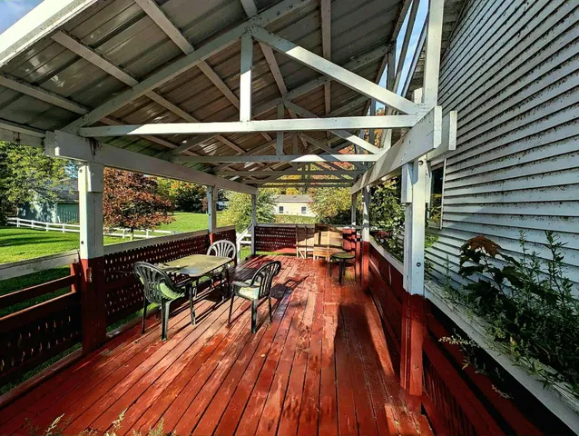 $179,900 | 4045 West Stanton Road, Stanton, MI 48888