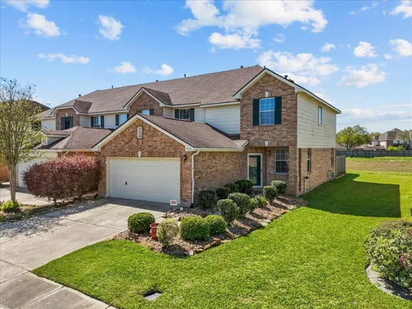 $2,350 | 7535 Park Bend Lane, Pasadena, TX 77505