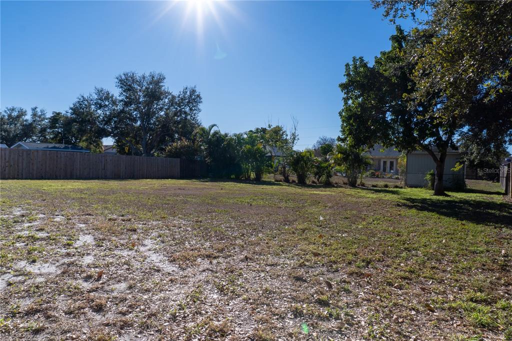 803 44th Avenue East Ellenton, FL 34222 - Photo 26 of 39