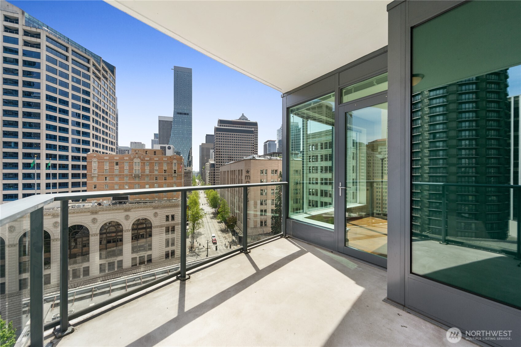 1920 4th Avenue, Unit 907 Seattle, WA 98101 - Photo 13 of 36