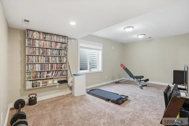 $379,900 | 5555 Calen Lane, Pocatello, ID 83202