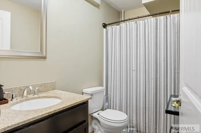 $379,900 | 5555 Calen Lane, Pocatello, ID 83202