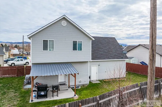 $379,900 | 5555 Calen Lane, Pocatello, ID 83202