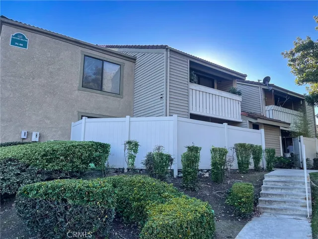 $2,400 | 95 Country Mile Road, Unit 245, Pomona, CA 91766