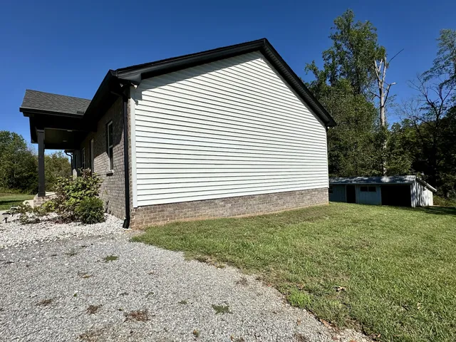 $349,900 | 360 Coker Ford Road, Portland, TN 37148