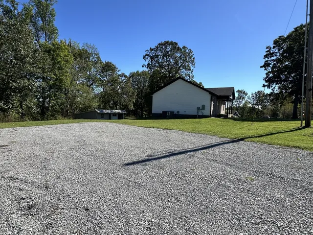 $349,900 | 360 Coker Ford Road, Portland, TN 37148