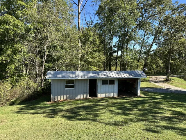 $349,900 | 360 Coker Ford Road, Portland, TN 37148