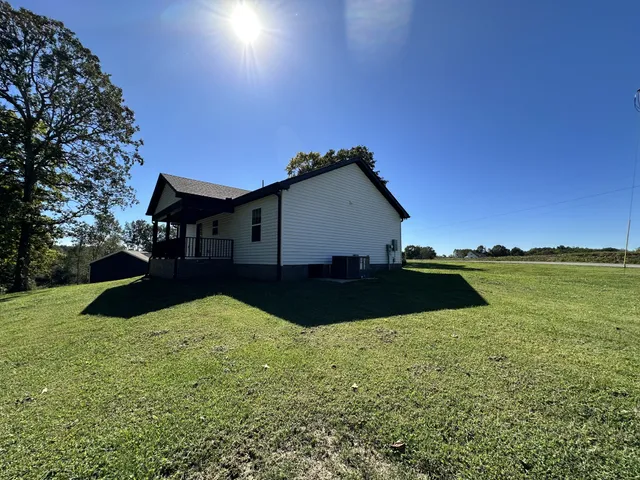 $349,900 | 360 Coker Ford Road, Portland, TN 37148