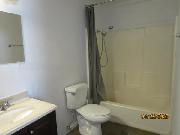 $900 | 714 Deahl Street, Borger, TX 79007