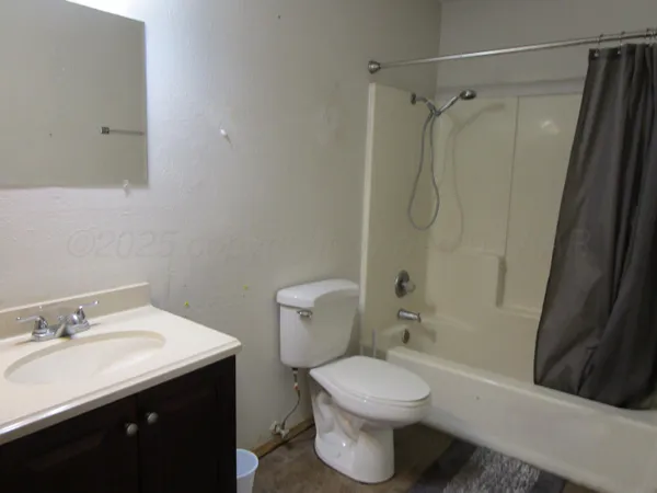 $1,000 | 714 Deahl Street, Borger, TX 79007