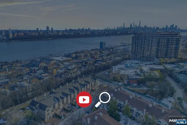 $1,830,573 | 29 Victoria Place West, Fort Lee, NJ 07024