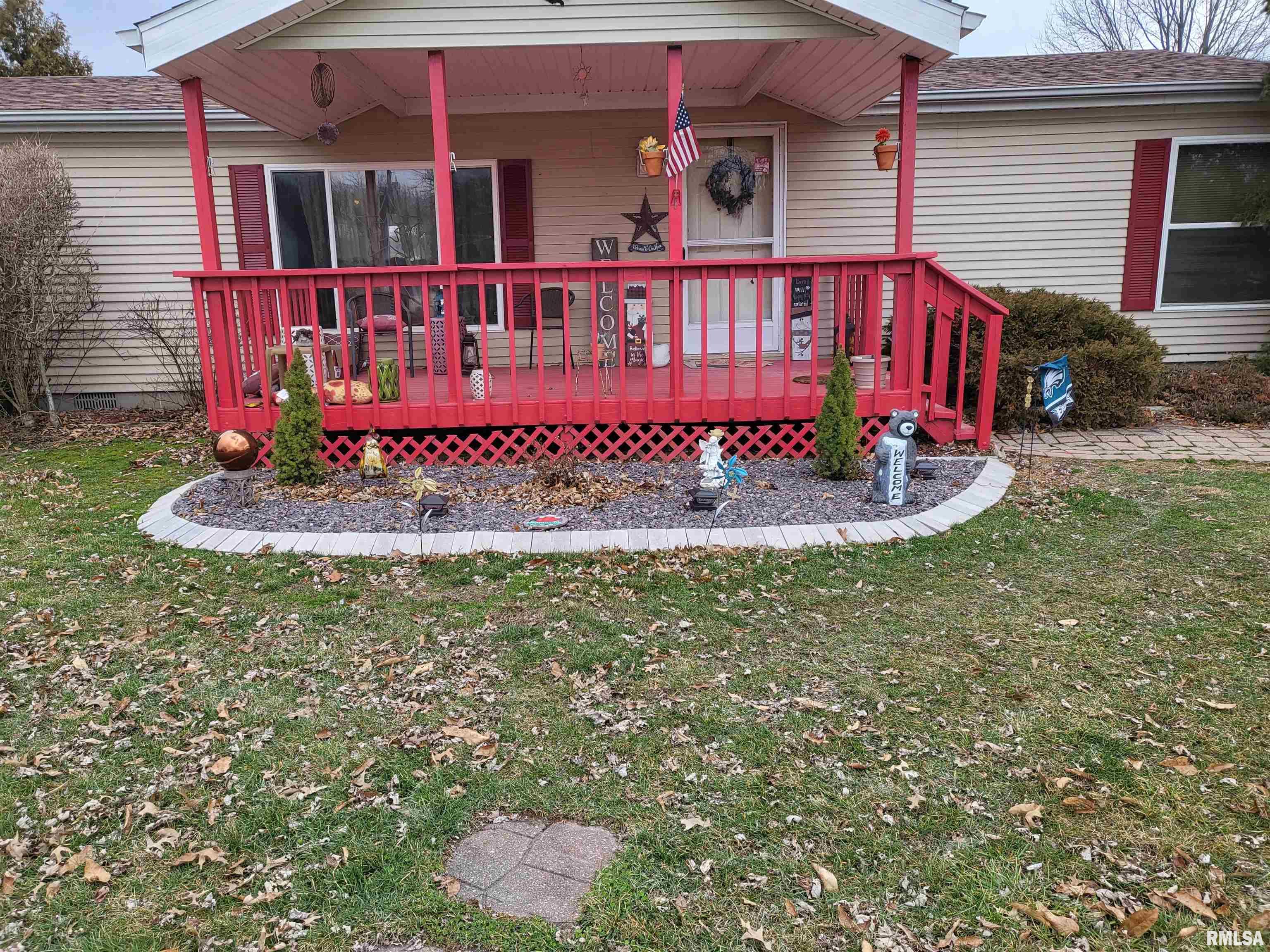 14928 North Park Road Effingham, IL 62401 - Photo 2 of 8 Gallery Image 2