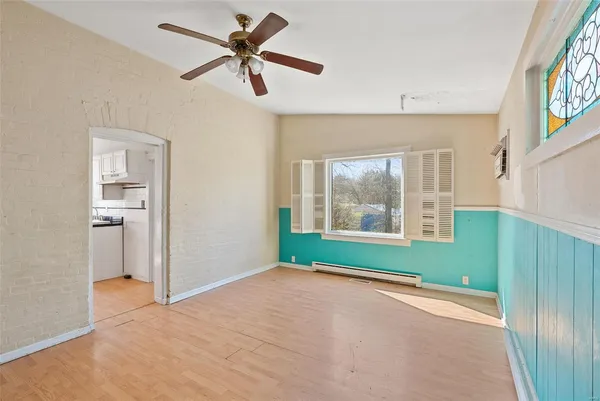 $84,900 | 104 North 4th Street, De Soto, MO 63020