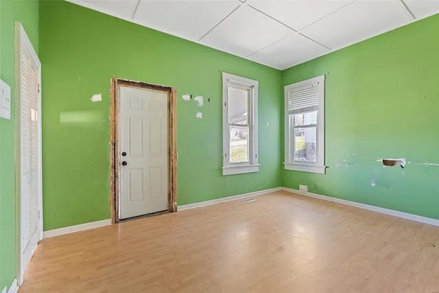 $84,900 | 104 North 4th Street, De Soto, MO 63020