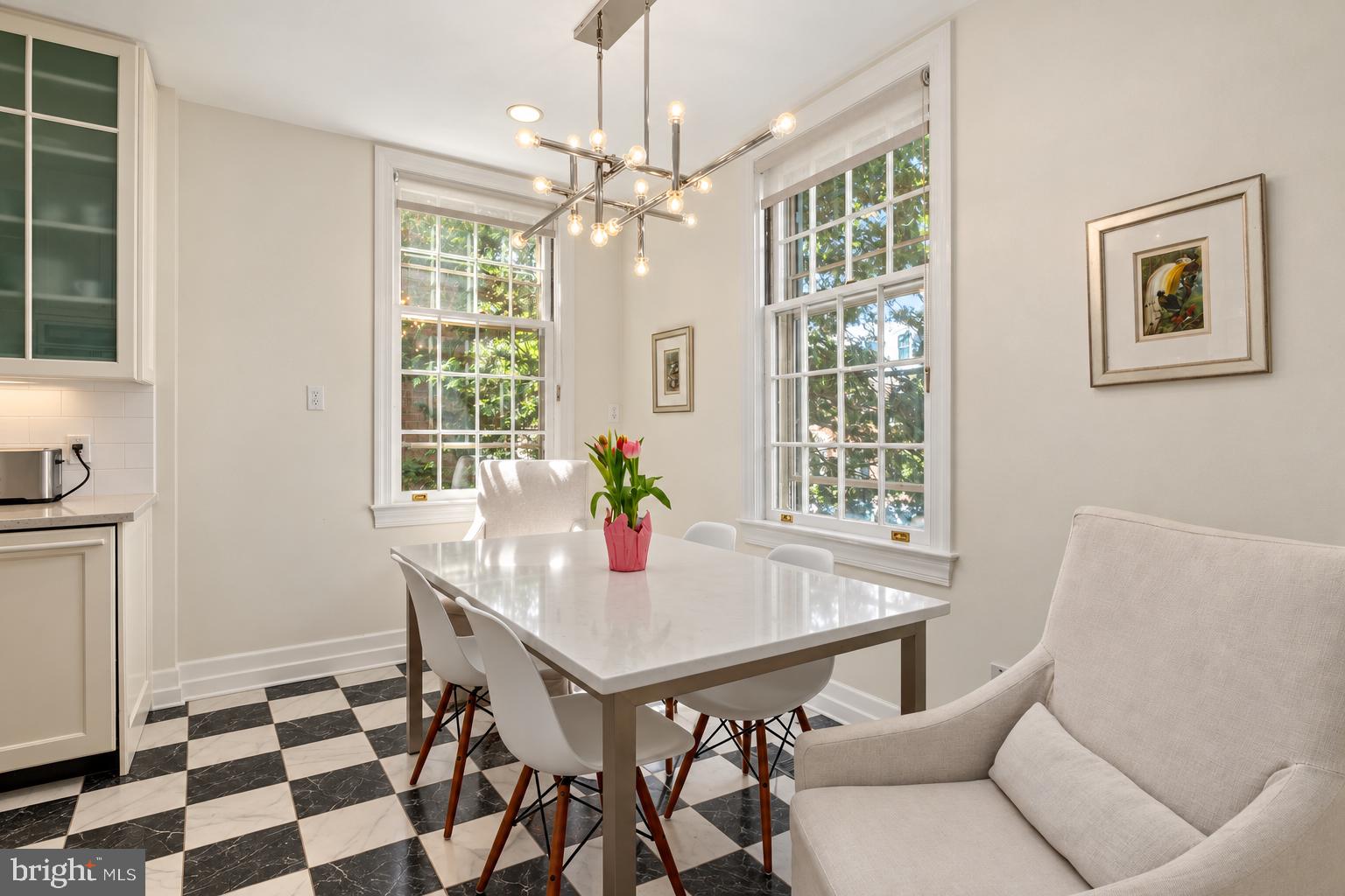 2468 Belmont Road Northwest Washington, DC 20008 - Photo 8 of 49 Eat-in kitchen breakfast area