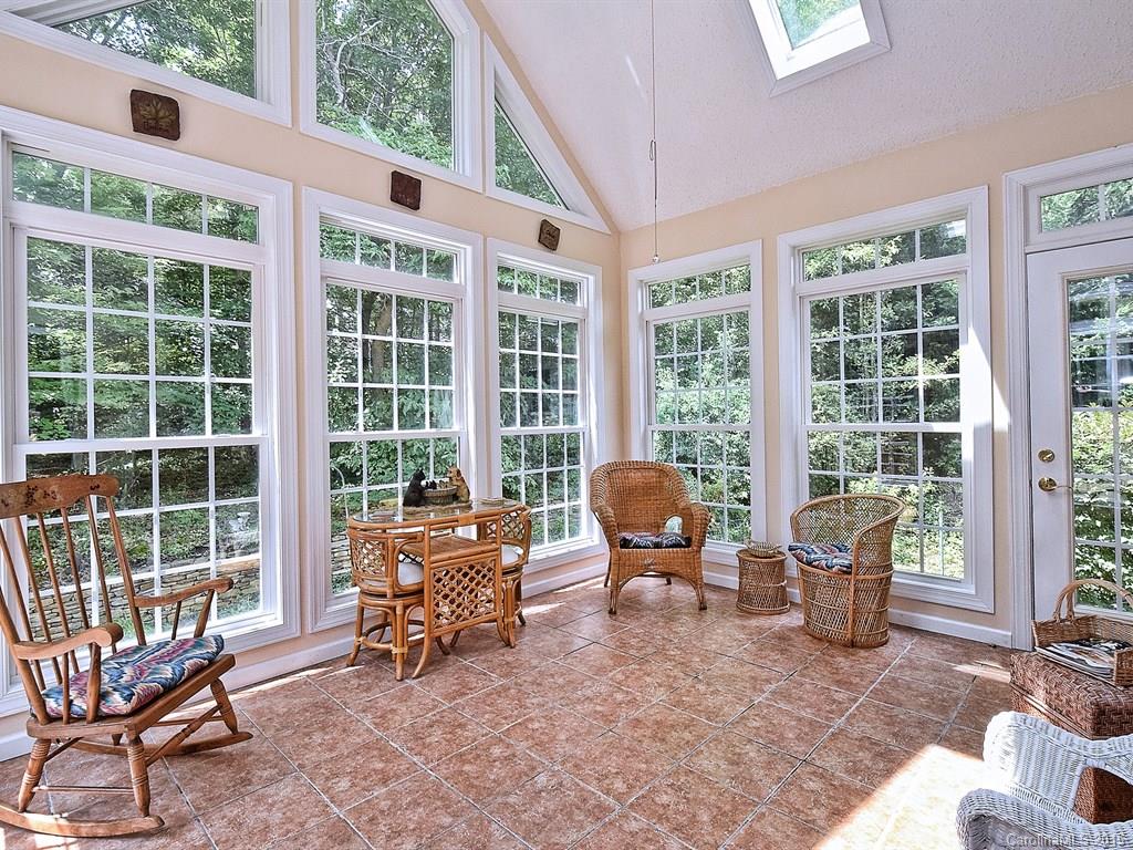 8132 Stevens Mill Road Matthews, NC 28104 - Photo 12 of 24 Gallery Image 12