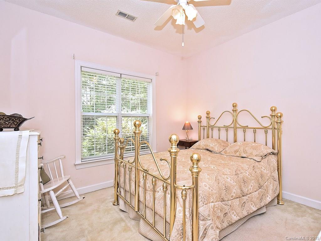 8132 Stevens Mill Road Matthews, NC 28104 - Photo 18 of 24 Gallery Image 18