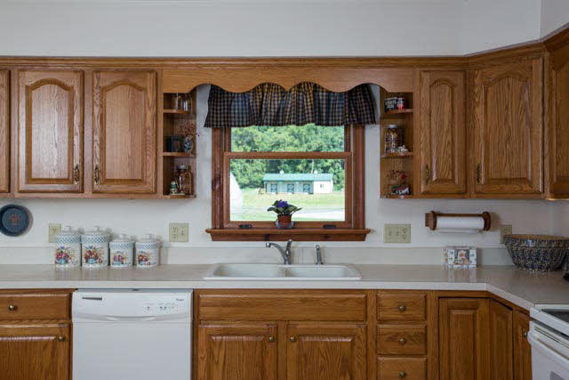 3905 Ridge Road Timberville, VA 22853 - Photo 3 of 45 Gallery Image 3