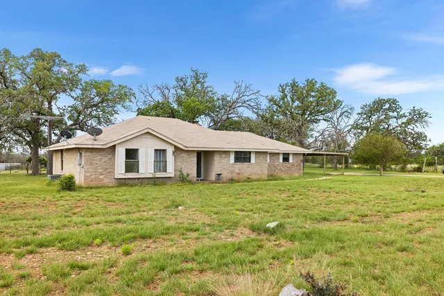 $395,000 | 111 Deer Park Lane, Center Point, TX 78010