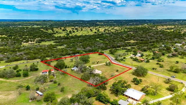 $395,000 | 111 Deer Park Lane, Center Point, TX 78010