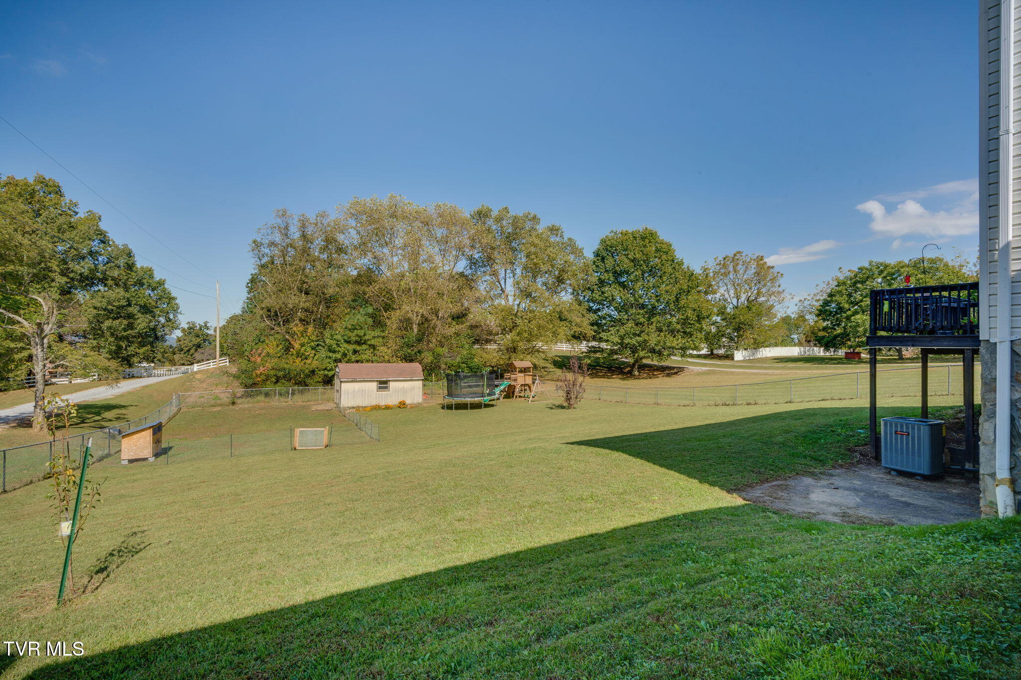 705 Keller Road Afton, TN 37616 - Photo 34 of 35 034