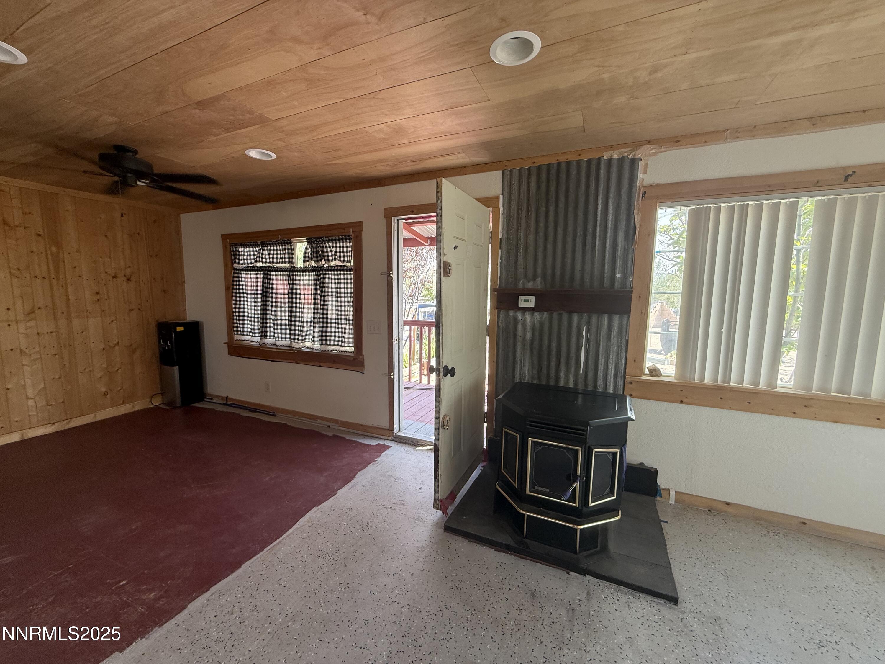 8070 Cheyenne Trail Stagecoach, NV 89429 - Photo 3 of 15 an empty room with windows